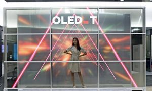 lg led 97 pulgadas sonido 51 lgd transparent oled photo wall e1660094042846