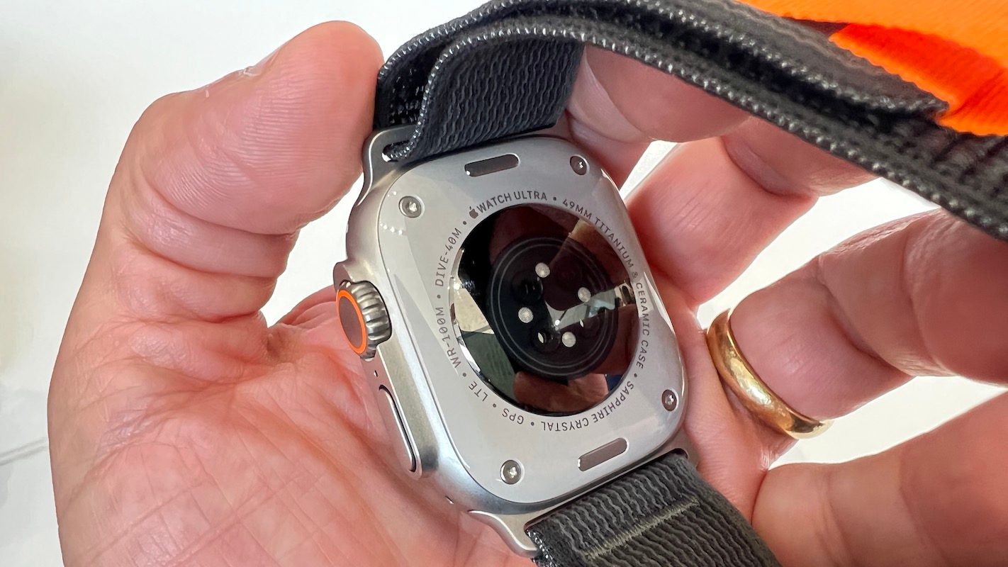 evento apple far out watch ultra 6