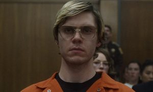ebay prohibe disfraces halloween jeffrey dahmer ban on costumes long predates the netflix