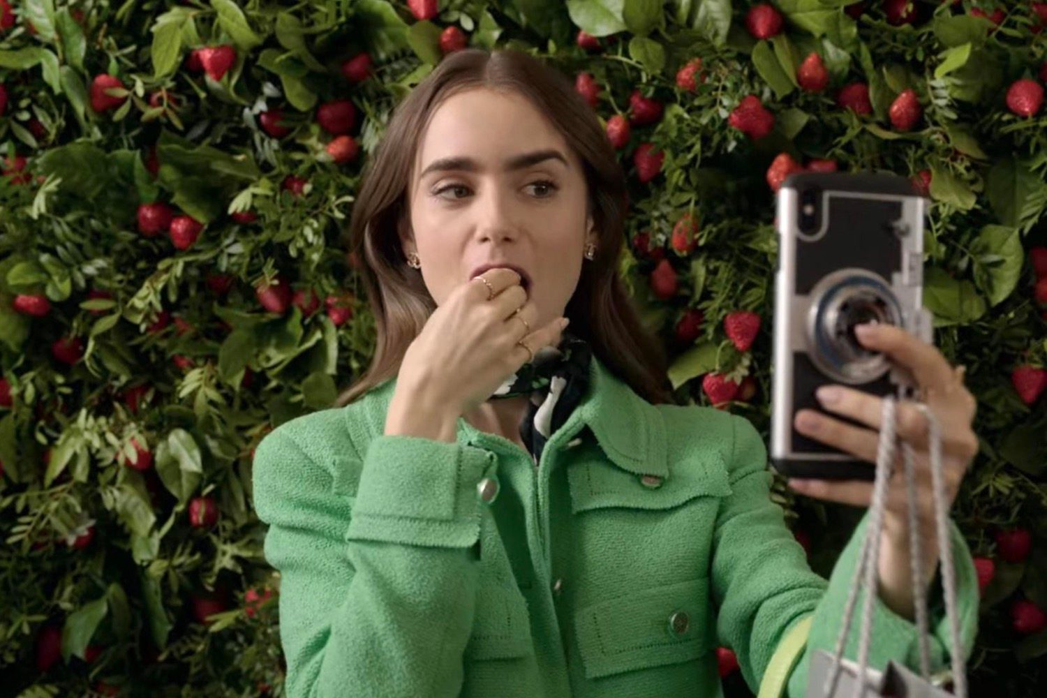 Mejores series en Netflix &ndash; Emily in Paris (2020).