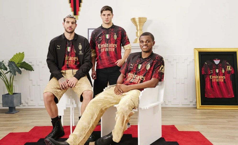 ac milan camiseta 8 bits captura web 23 2 2023 1278 www acmilan com