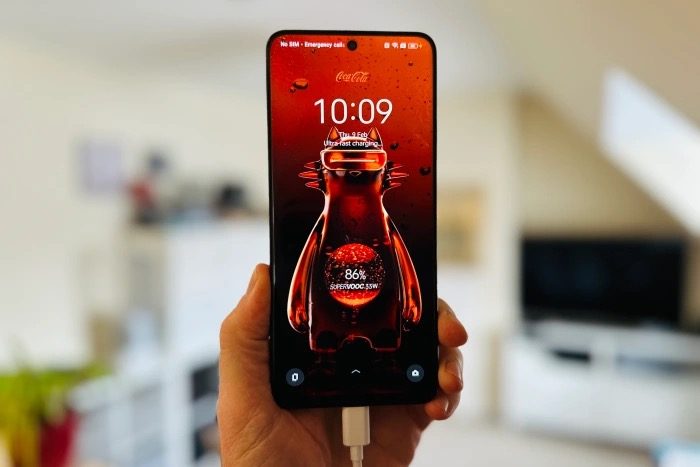 telefono realme coca cola x charge 1