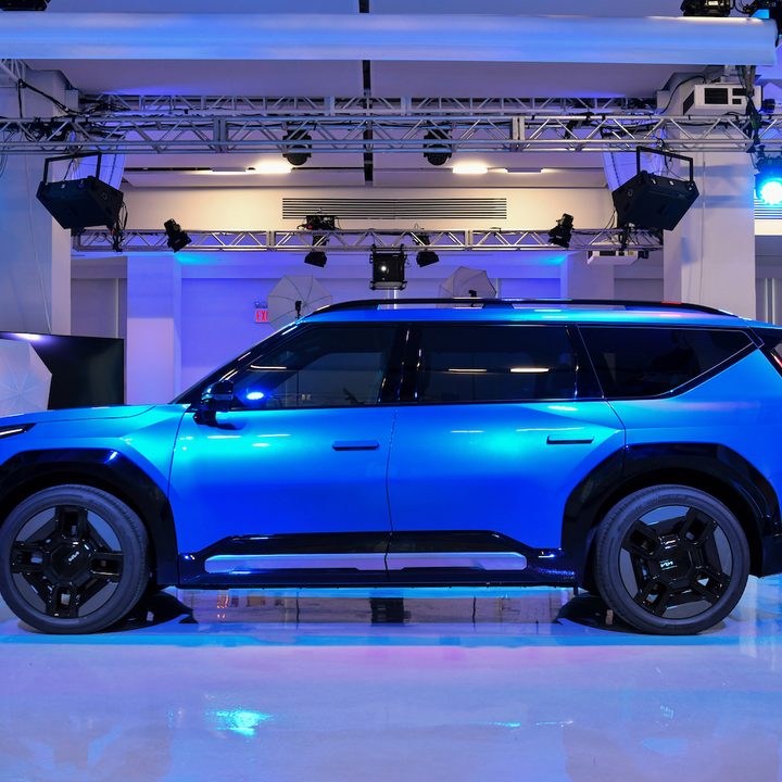 kia ev9 se presenta nyias 11