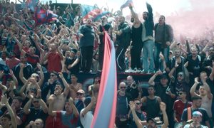 Barrabrava: la serie que va del campo de futbol a la debilidad humana.