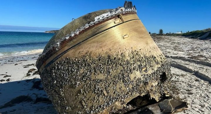 objeto extraño costa de Australia