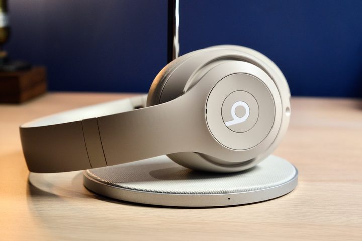 Beats Studio Pro