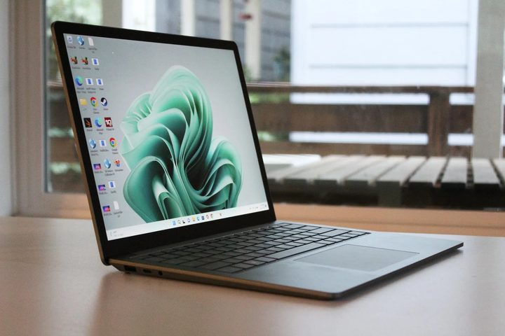 Microsoft Surface Laptop 5