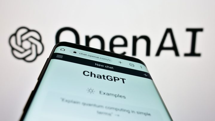 ChatGPT: qué es y cómo usar el chatbot del que todo el mundo habla.