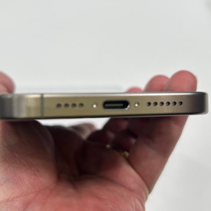 primeras impresiones iphone 15 pro max 8