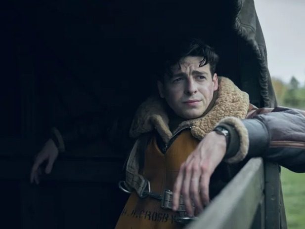 masters of the air serie segunda guerra mundial apple steven spielberg tom hanks captura web 5 10 2023 121010 www theverge co