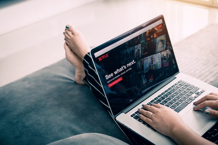 ¿Cuánto cuesta Netflix? Te lo contamos todo sobre sus planes y sus precios.