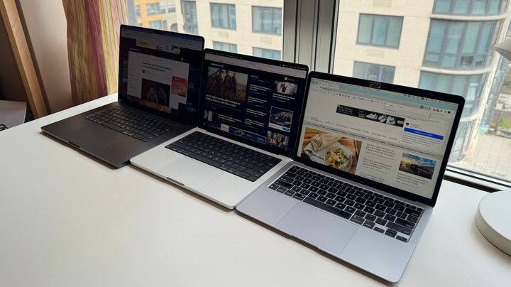 Apple MacBooks