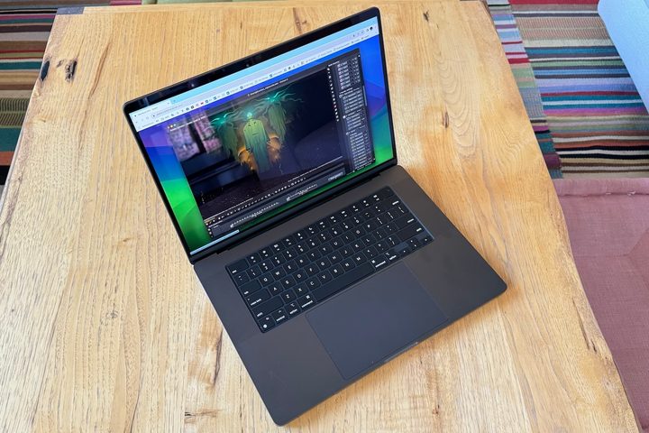 MacBook Pro 16 M3 Max