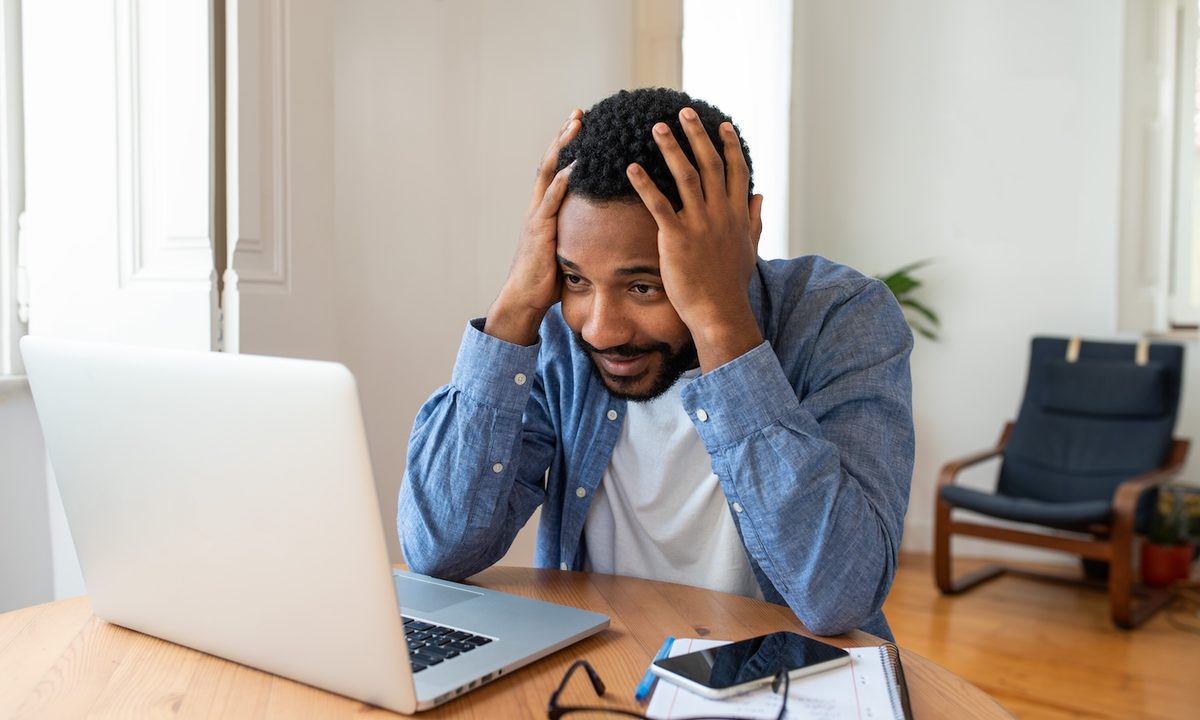 Cómo recuperar un correo electrónico en Outlook enviado sin querer