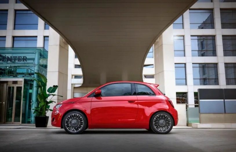 500e fiat auto electrico captura web 5 12 2023 133043 www digitaltrends com