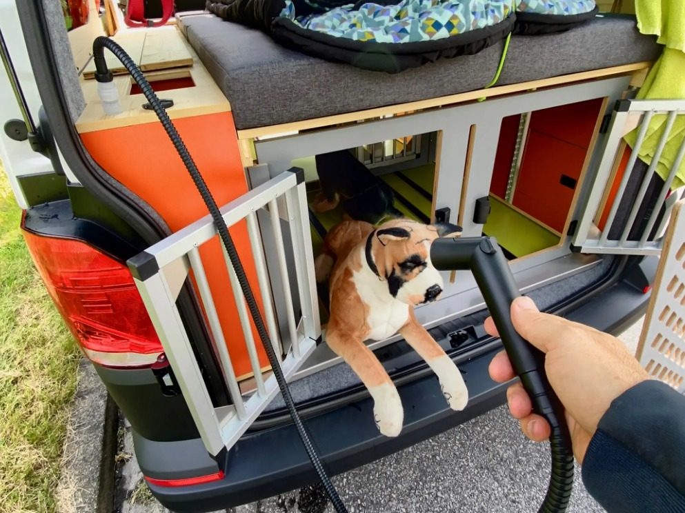 vw dog camper autocaravana perros captura web 7 12 2023 17417 newatlas com