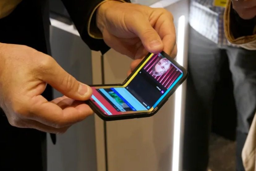 futuro celulares plegables captura web 9 1 2024 11050 www digitaltrends com