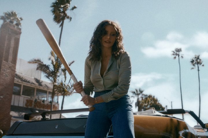 Escena de la serie Griselda de Netflix.