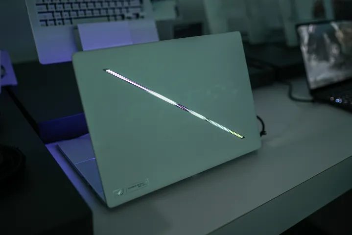 Asus ROG Zephyrus G14