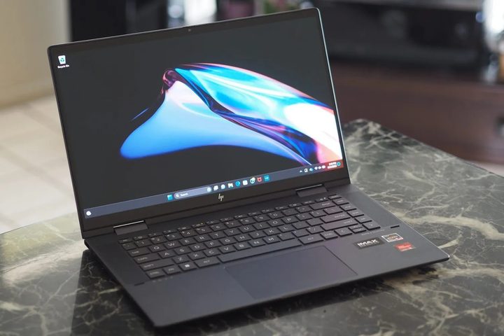 Una fotografía de la HP Envy x360.