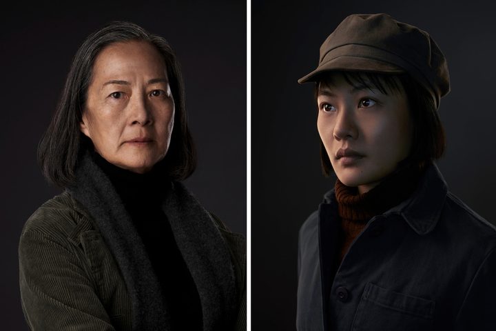 Ye Wenjie, interpretada por Rosalind Chao (izquierda) y Zine Tseng.