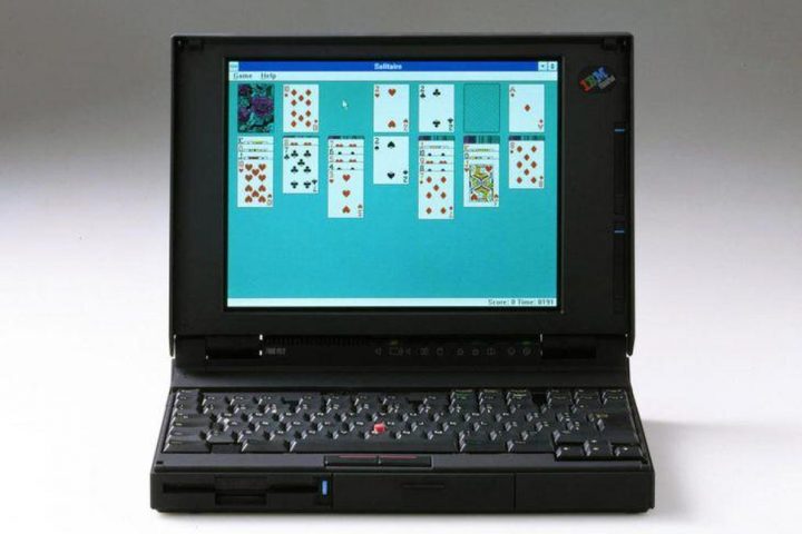IBM ThinkPad 700.