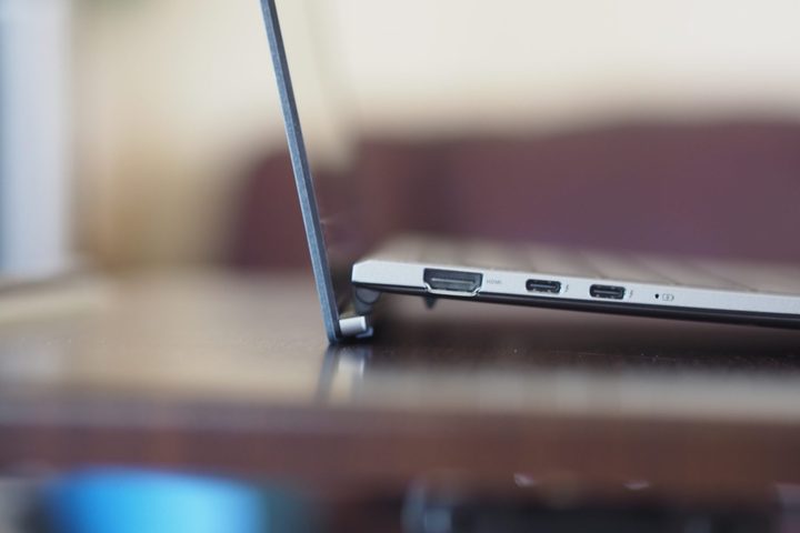 La Asus Zenbook S 13 OLED.