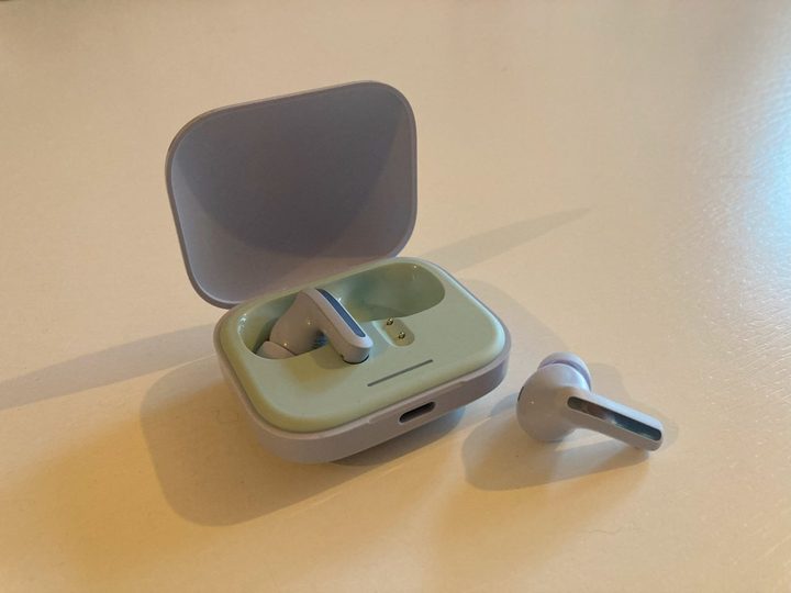 Los audífonos inalámbricos Xiaomi Redmi Buds 5.