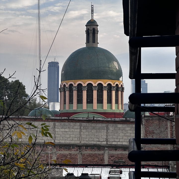 realme 13 pro plus vale la pena review iphone14pro 3x