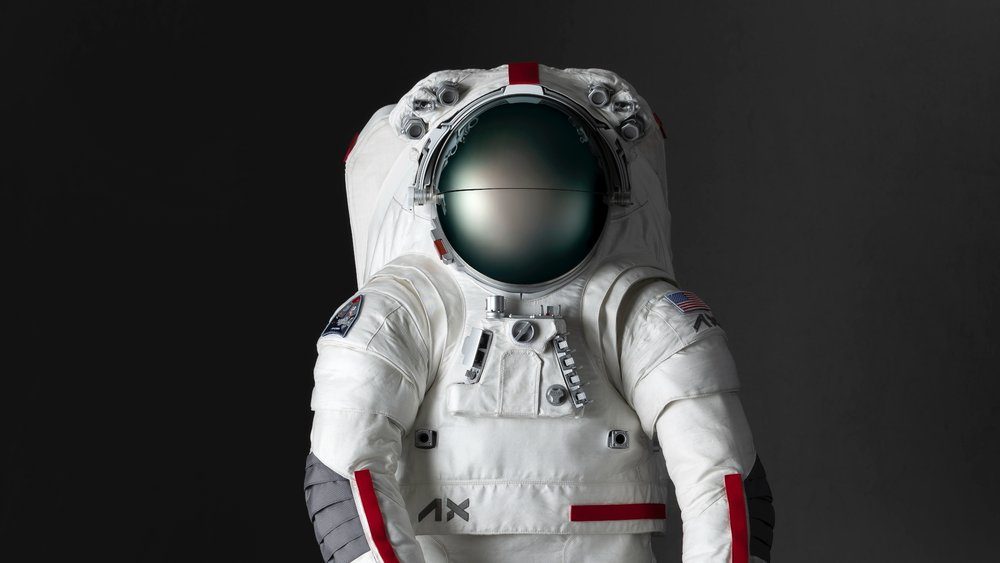 prada traje espacial artemis iii axemu spacesuit mockup 20241007 085 axedit d4225b