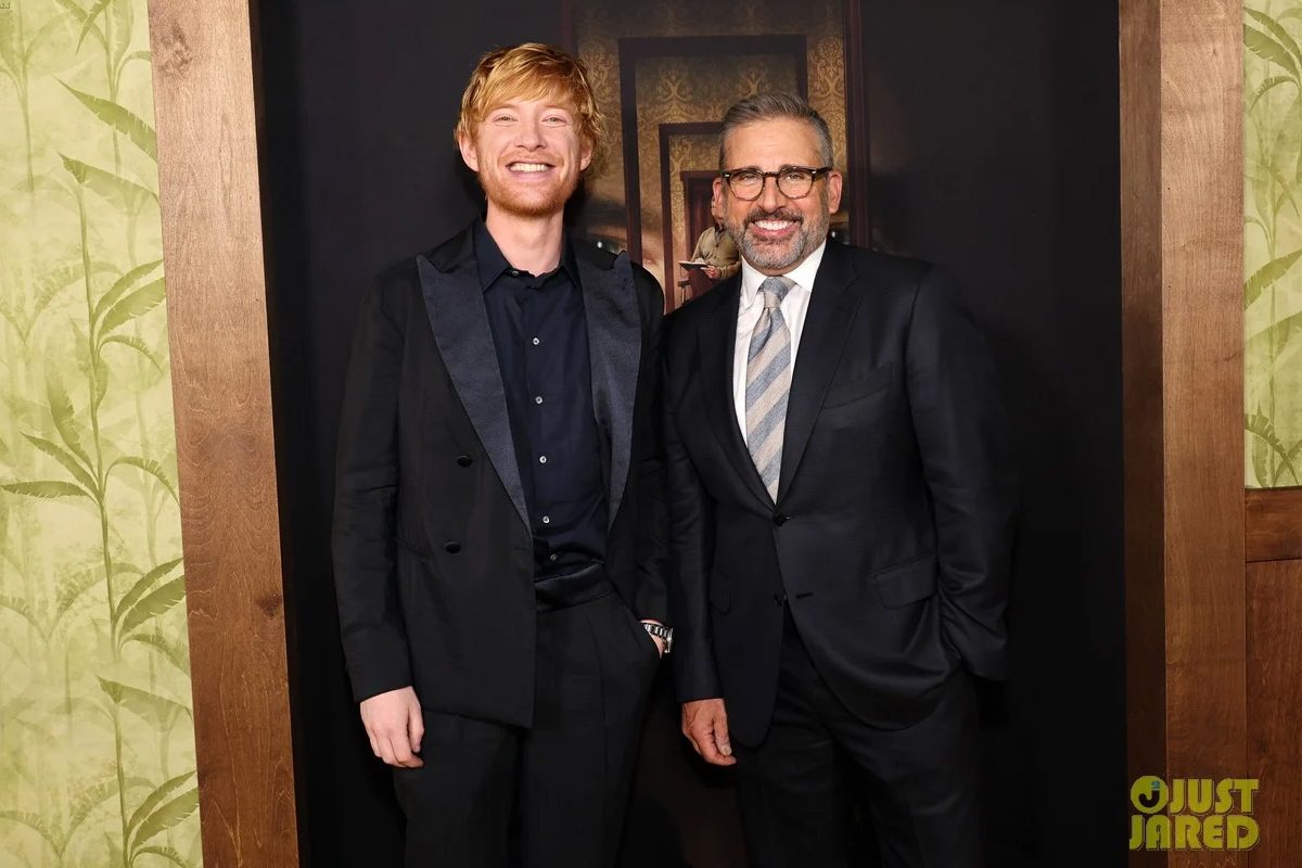 Domnhall Gleeson & Steve Carell promocionando la serie The Patient.