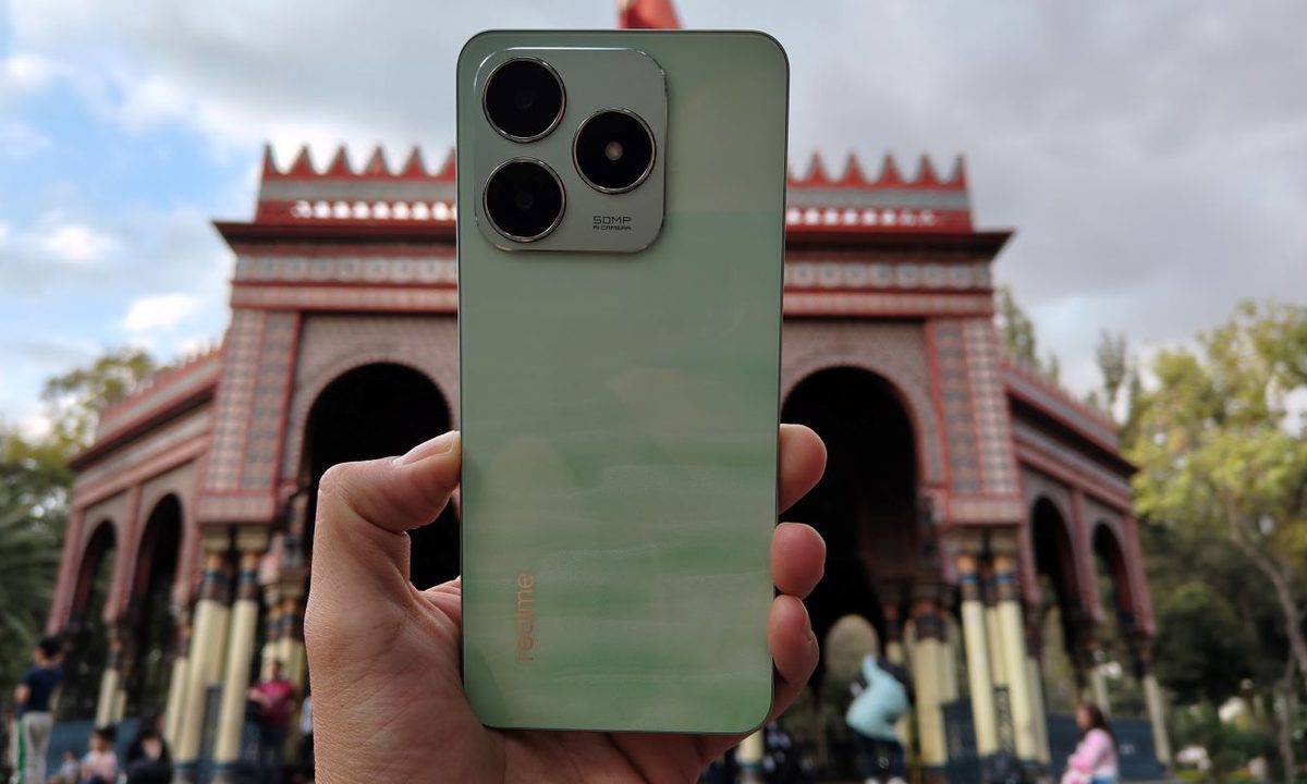 Una fotografía del realme C63.