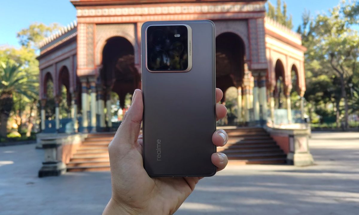 Una fotografía del realme GT 7 Pro.