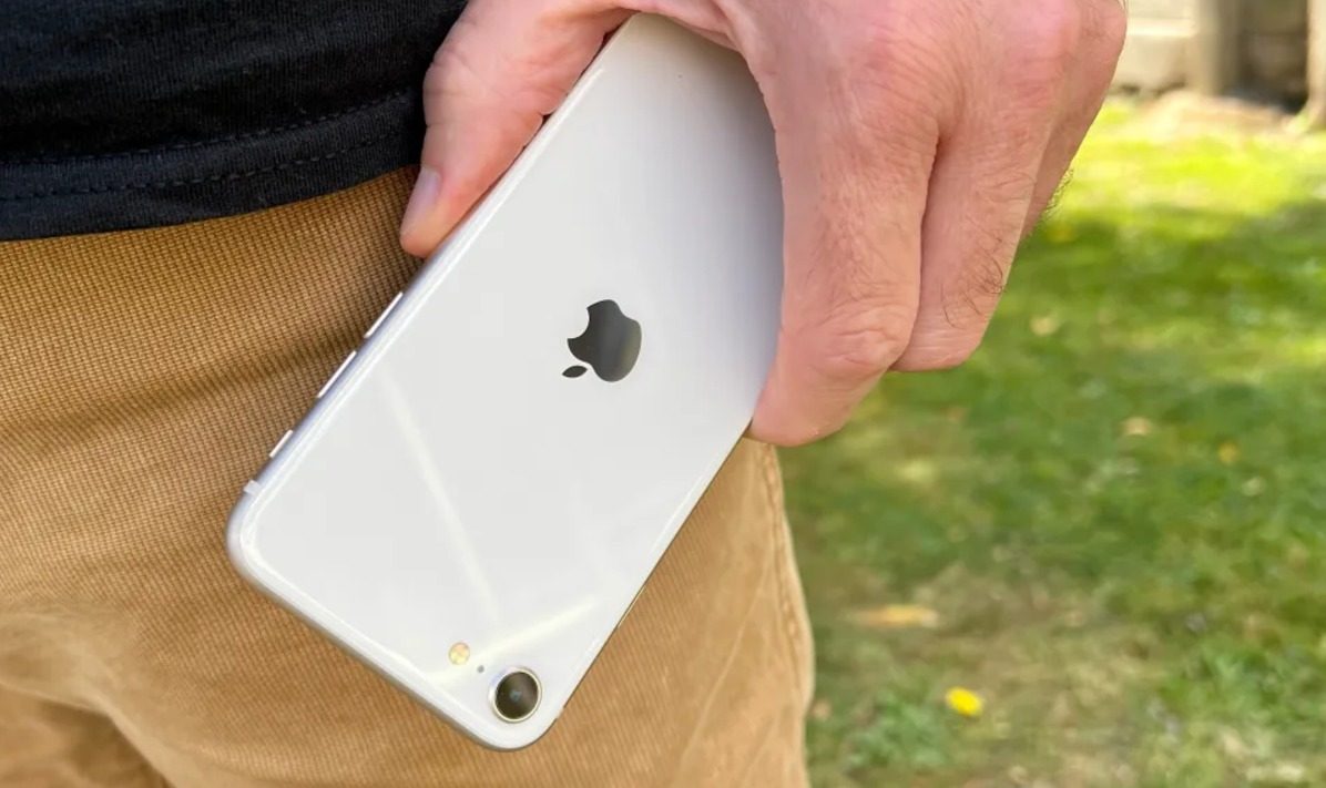 iphone se podria ser 16e 2022