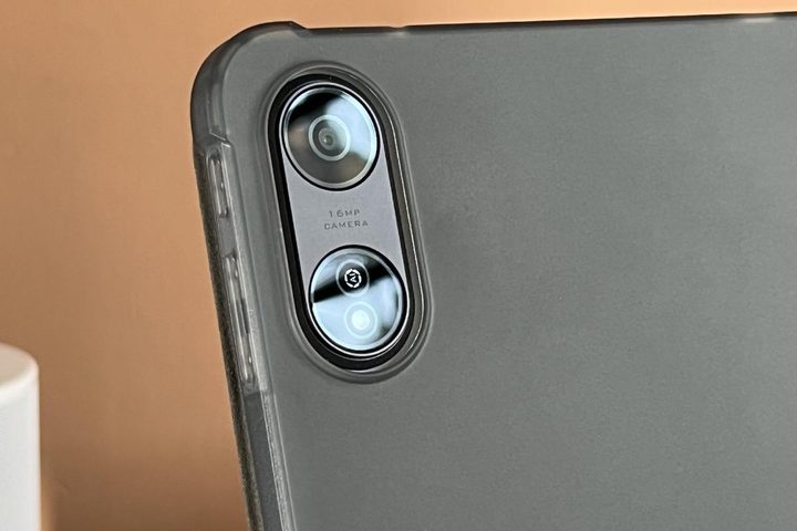 Fotografía de la tableta OSCAL Pad 100.