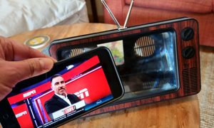 Amplificador de pantalla celular