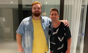 Ibai Llanos junto a Lionel Messi