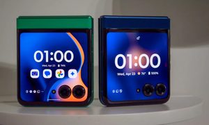 Moto Razr 2025