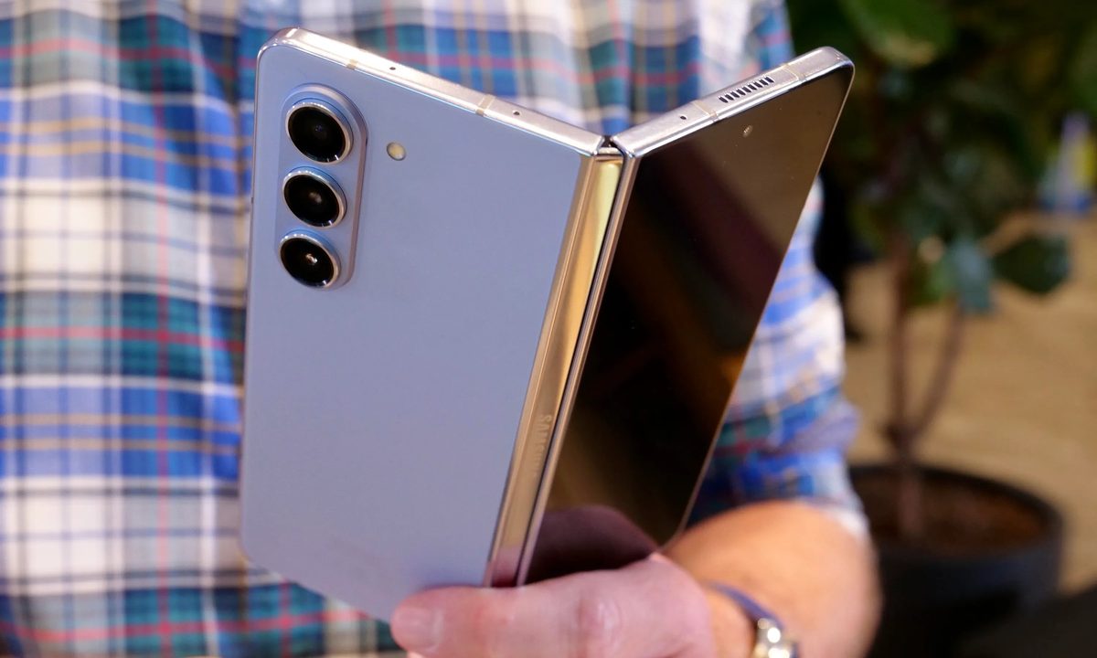 Samsung Galaxy Z Fold 5