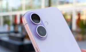 iPhone 17