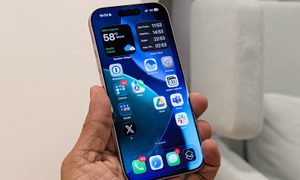 iPhone 17