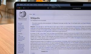 Text, Computer, Electronics