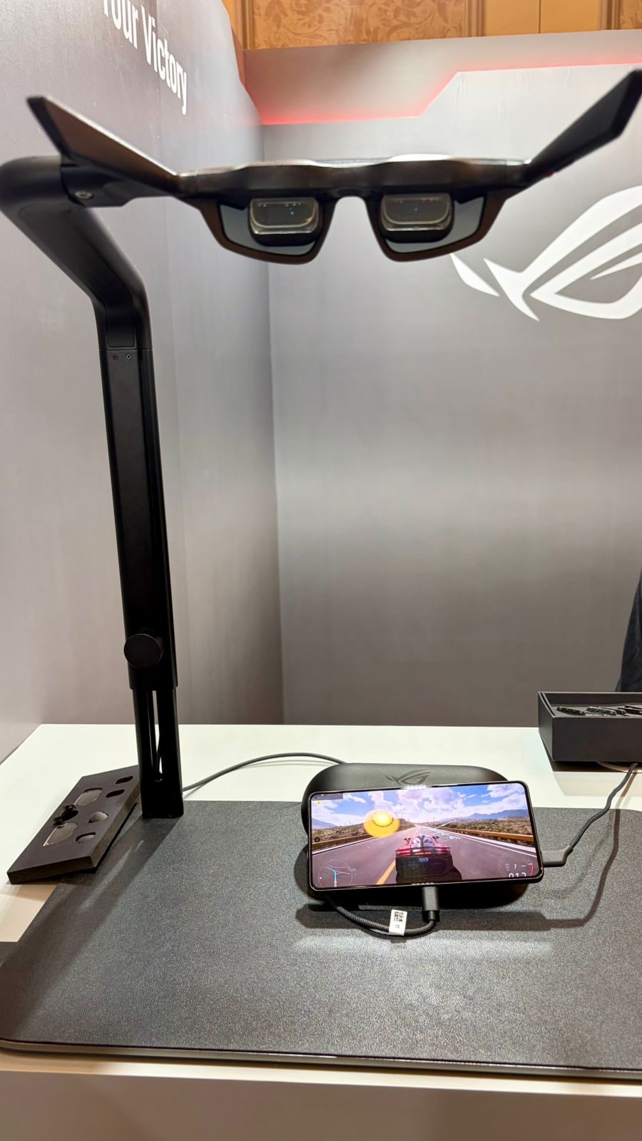 Desk, Furniture, Table