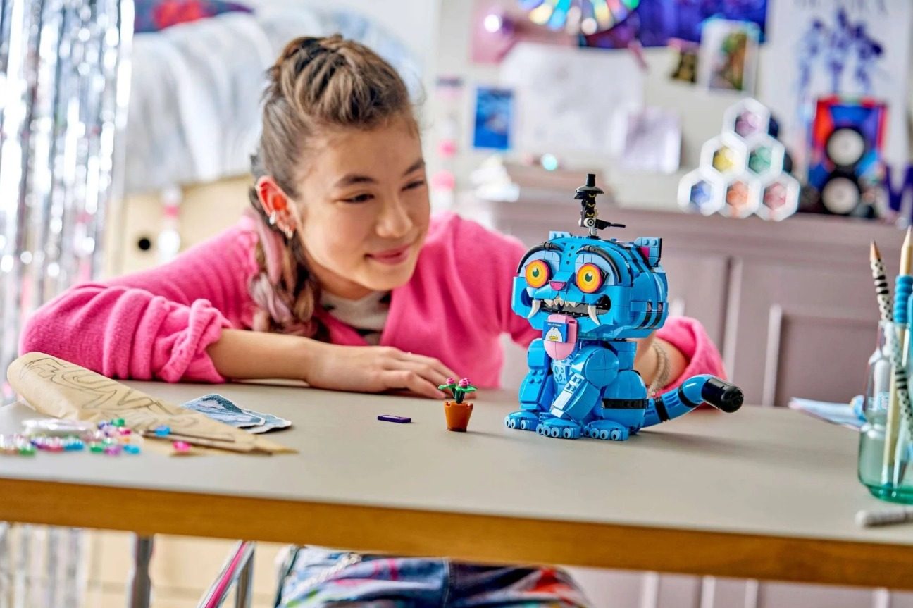 Toy, Child, Female