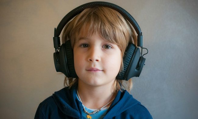 Electronics, Headphones, Face
