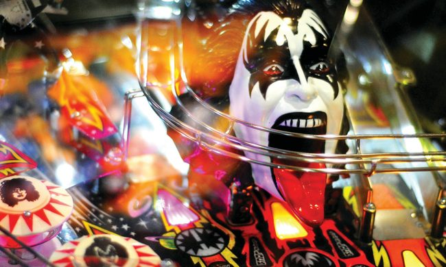 Kiss pinball