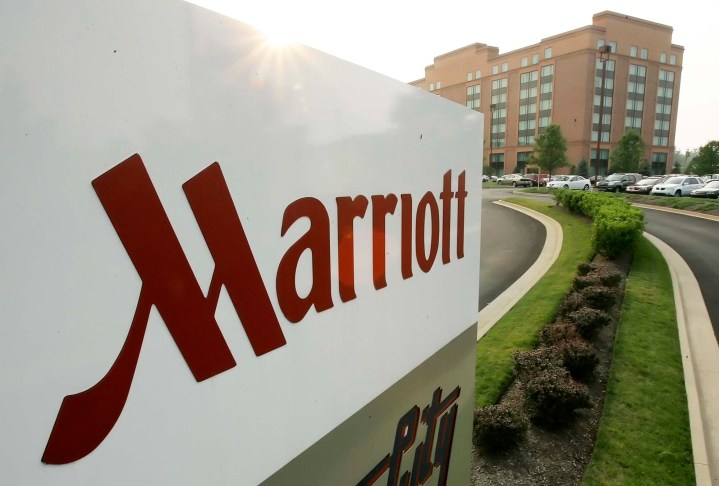 hoteles marriott desiten del bloqueo de las redes wifi sus clientes earns