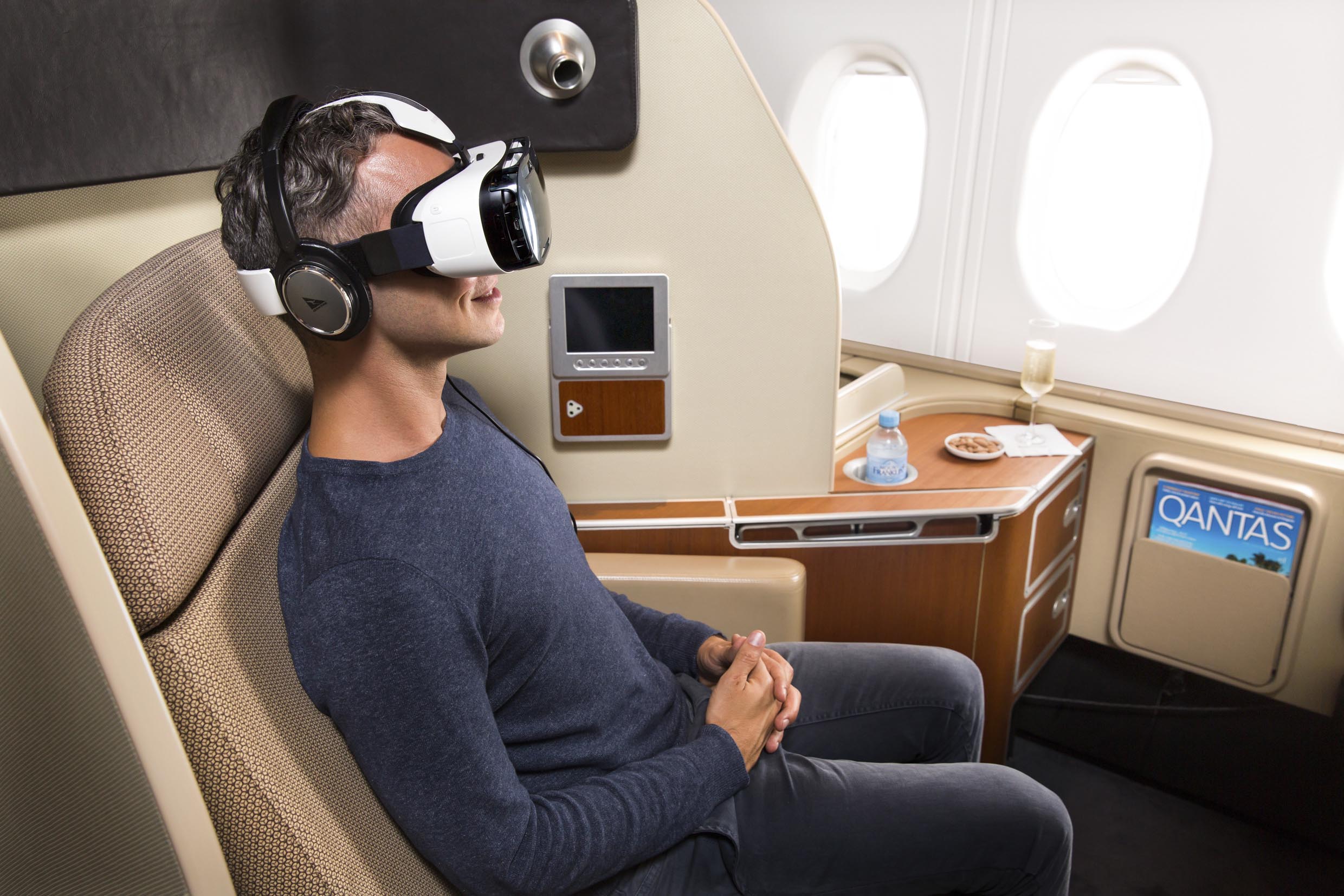 realidad virtual llega los pasajeros de primera clase qantas samsung 1