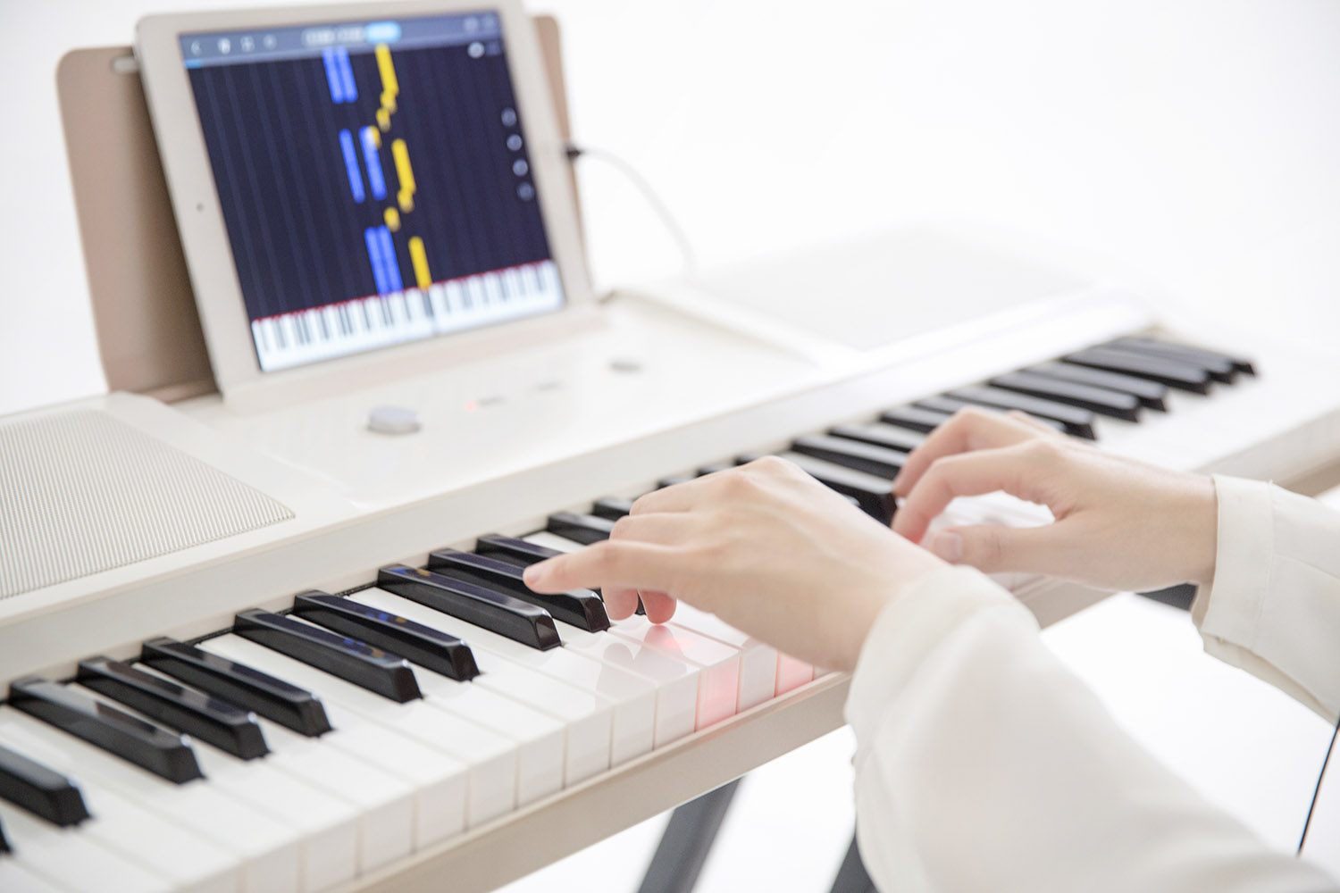 one primer piano digital inteligente the light led games