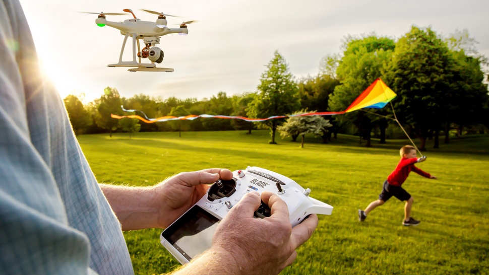 los mejores 5 drones por debajo de 500 dolares drone 032